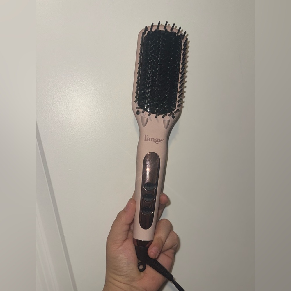 L'ange Ceramic Straightening Brush